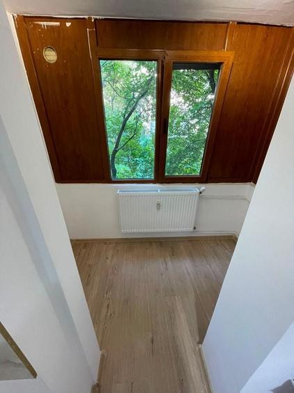 Apartament cu 2 camere decomandat în Apusului