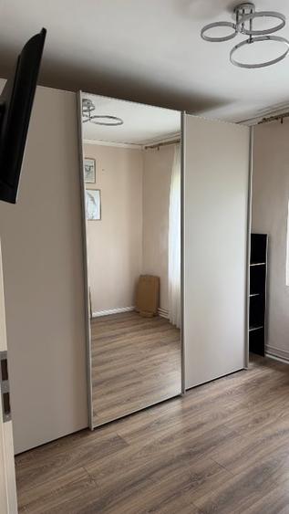 Apartament cu 3 camere decomandat, mobilat în Lipovei