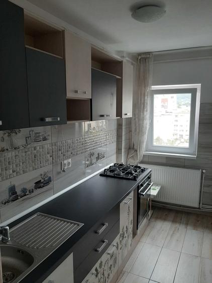 Garsonieră decomandată în Decebal