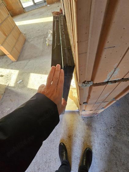 Casă cu 4 camere cu Teren 375 Mp în Exterior Vest