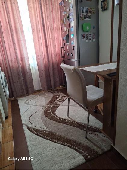 Apartament cu 2 camere decomandat în 9 Mai