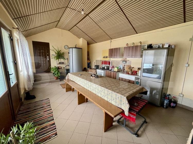 Casă individuală cu 5 camere cu Canalizare în Vadu Moldovei