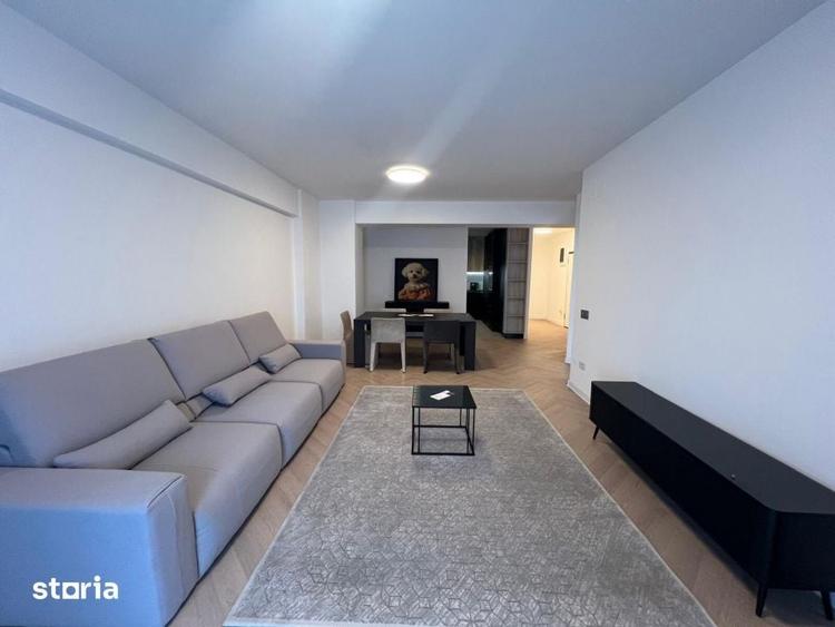 Apartament cu 4 camere în Herăstrău