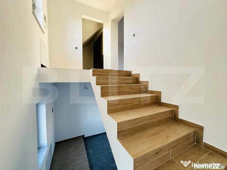 Casă cu 3 camere cu Teren 250 Mp în Tractorul