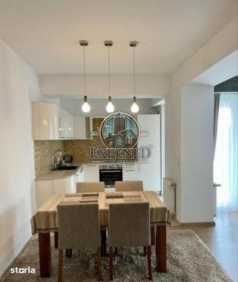 Apartament cu 2 camere decomandat în Ozana