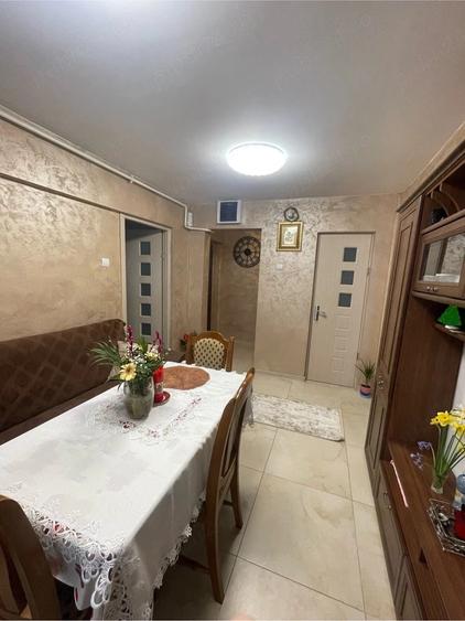 Apartament cu 2 camere decomandat în Obor