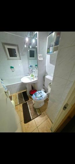 Apartament cu 3 camere decomandat în George Enescu