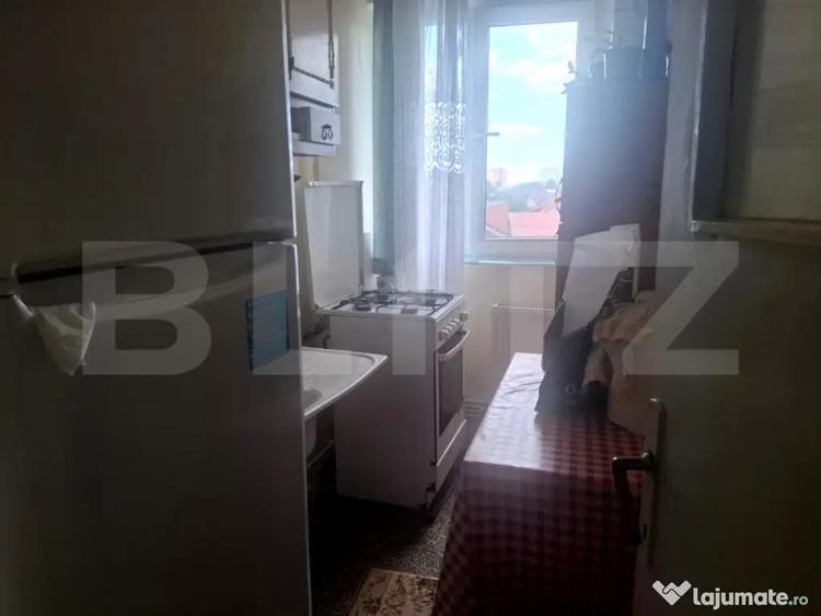 Apartament cu 2 camere semidecomandat în Micro 5