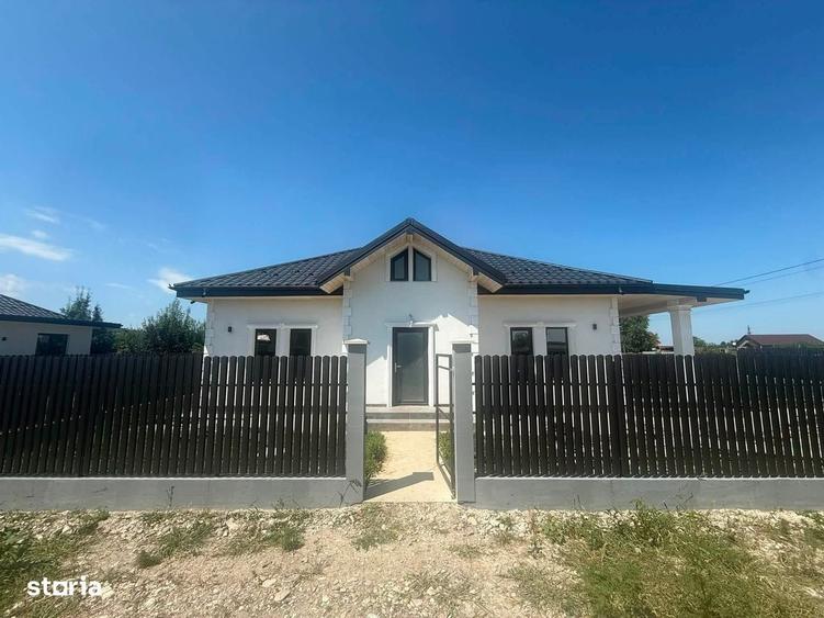 Casă cu 3 camere cu Teren 400 Mp în Mărgineni