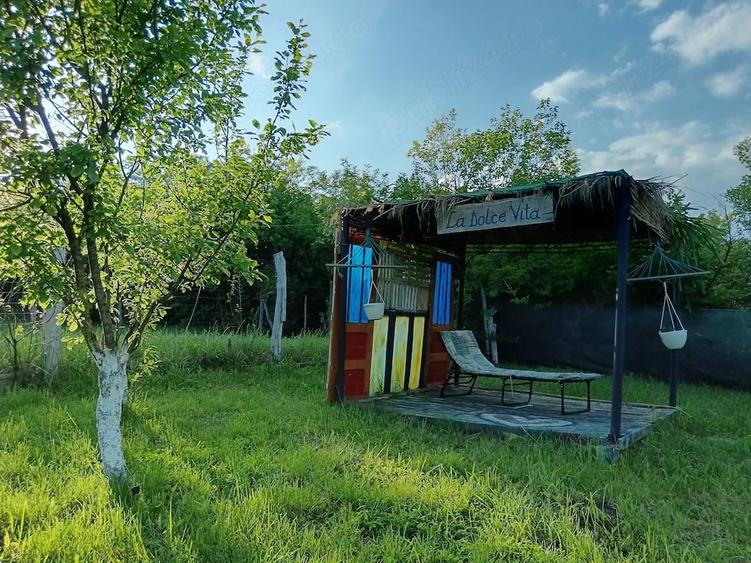 Casă cu Teren 2300 Mp în Fârtățești
