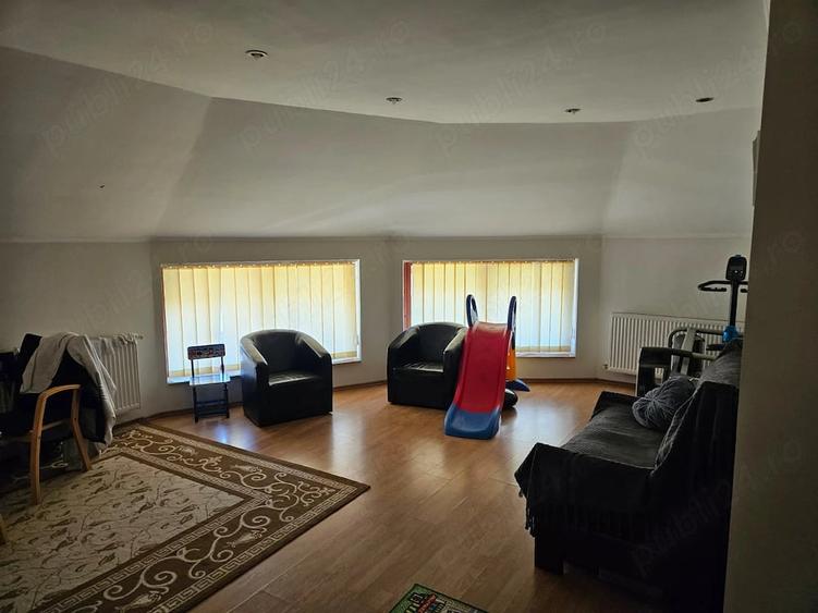 Apartament cu 3 camere decomandat în Nord