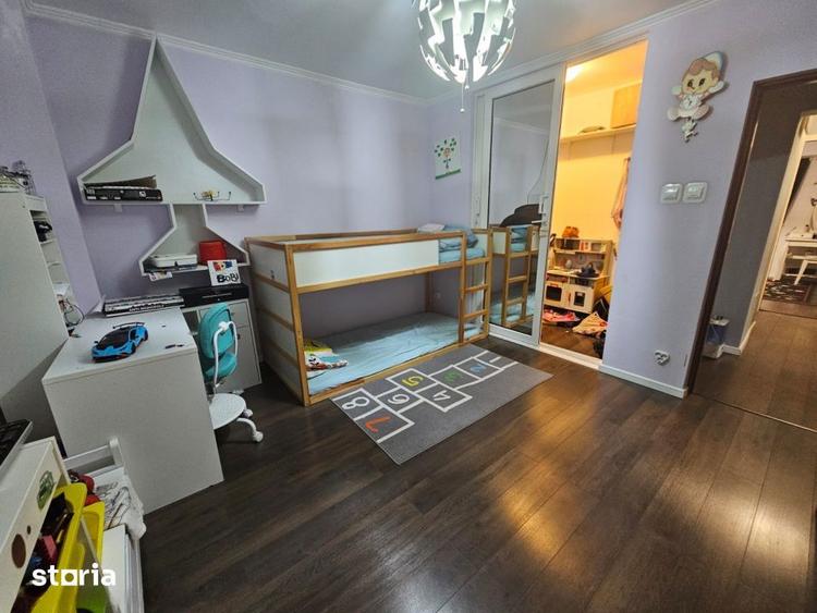 Apartament cu 3 camere semidecomandat, mobilat în Aviației