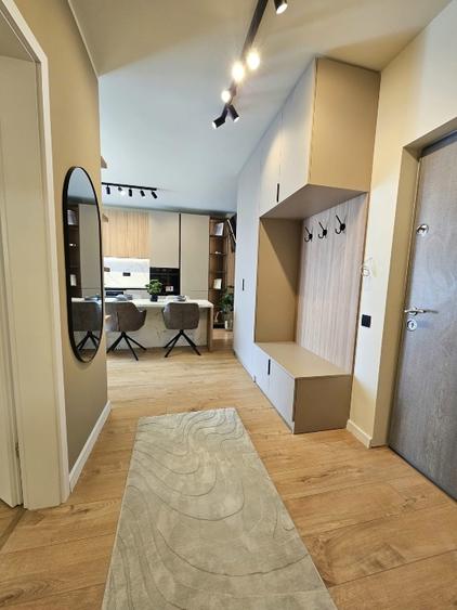 Apartament cu 2 camere semidecomandat în Florești