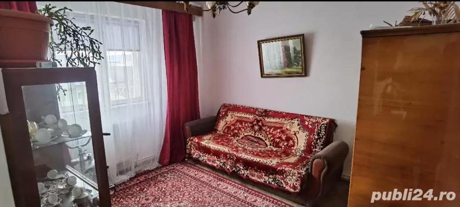 Apartament cu 3 camere decomandat în Ultracentral