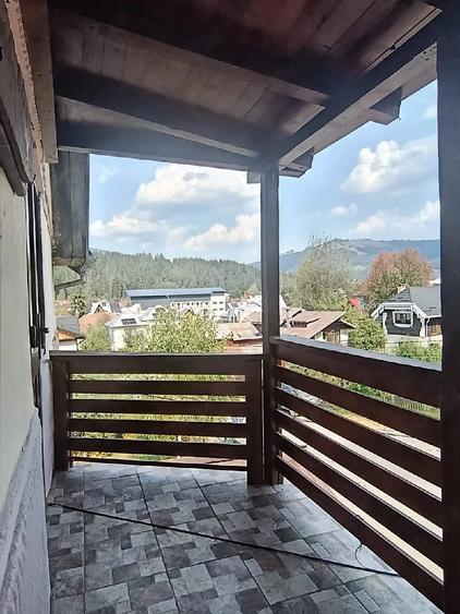 Casă cu Teren 250 Mp în Central