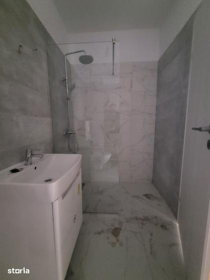Garsonieră decomandată în Berceni