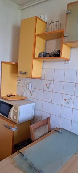 Apartament cu 3 camere decomandat, mobilat în Nicolae Grigorescu