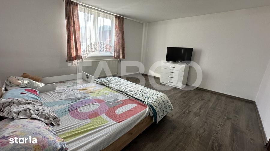 Casa individuala cu intrare de la 2 strazi 4 camere Poplaca Sibiu - 15