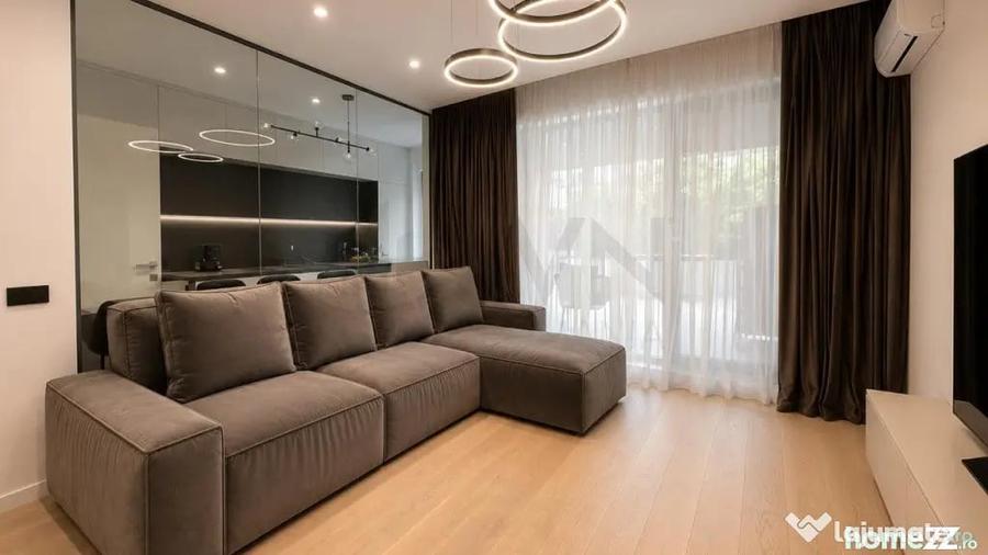 Apartament cu 3 camere decomandat în Aviației