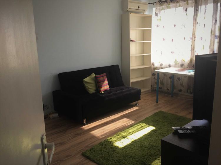 Apartament cu 2 camere semidecomandat în Gorjului