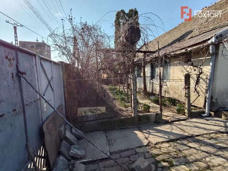 Casa cu 3 camere de vanzare in Jimbolia, teren pe colt - 16