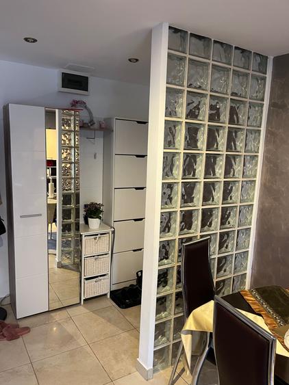 Apartament cu 2 camere decomandat în Dâmbovița