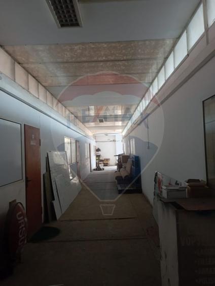 Spațiu comercial, de 1,900 mp, în Unirii Nord