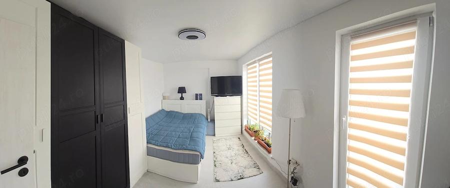 Apartament cu 3 camere semidecomandat în Apărătorii Patriei