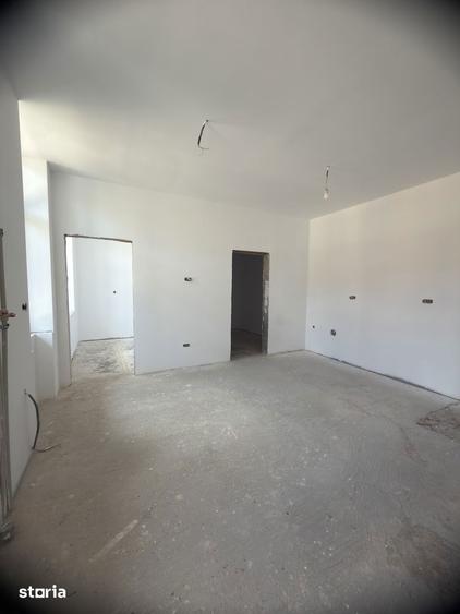 Casă cu 3 camere cu Teren 290 Mp în Central