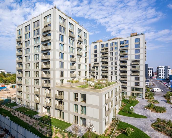Apartament cu 2 camere decomandat în Aviației