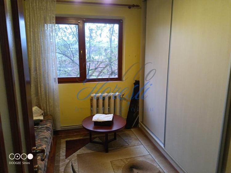 Apartament cu 4 camere decomandat în Mărăști