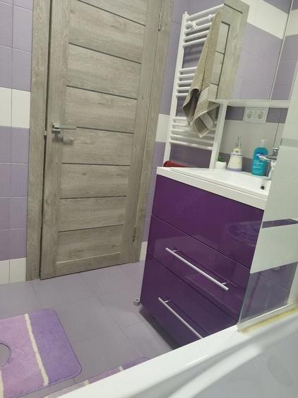 Apartament cu 2 camere decomandat în Florești