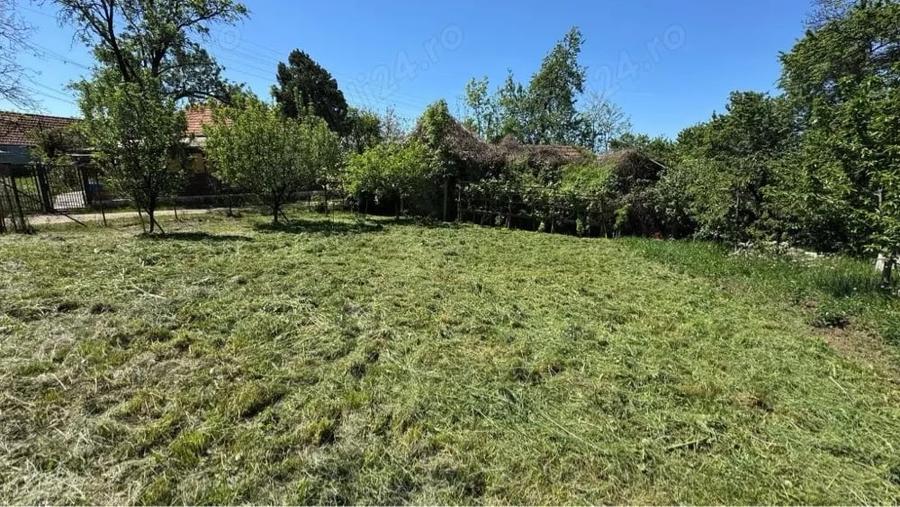 Teren de 756 mp, în Măgura