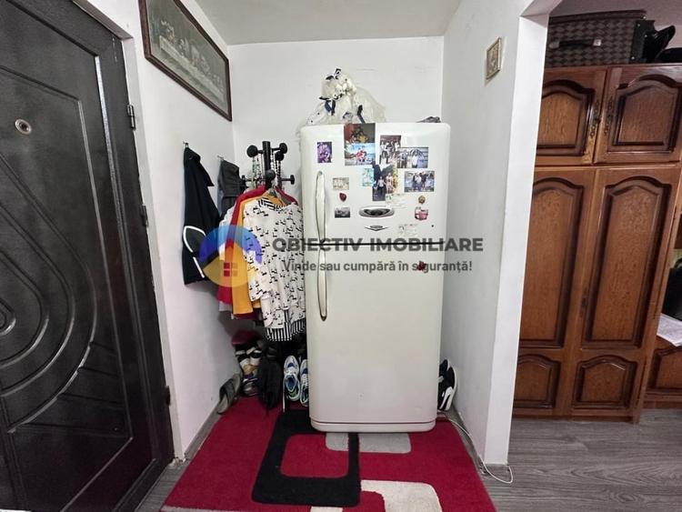 Garsonieră semidecomandată, mobilată în Dărmănești