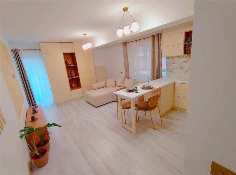 Apartament cu 2 camere decomandat, mobilat în Tătărași