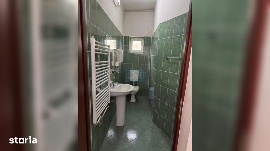 Casă cu 6 camere cu Teren 500 Mp în Mărăști