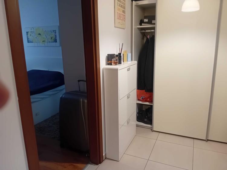 Apartament cu 2 camere decomandat în Splaiul Unirii