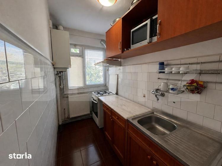 Apartament cu 2 camere, mobilat în Craiovița Nouă
