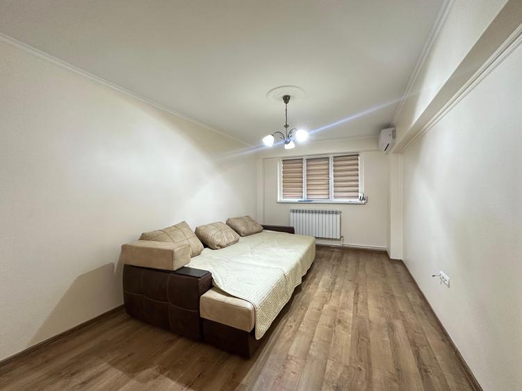 Apartament cu 2 camere decomandat în Mazepa 2