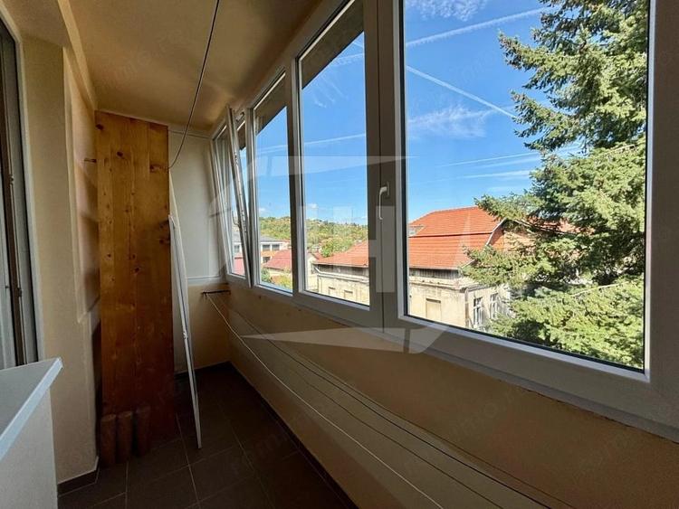Apartament 2 camere, parcare, zona Grigorescu - 2