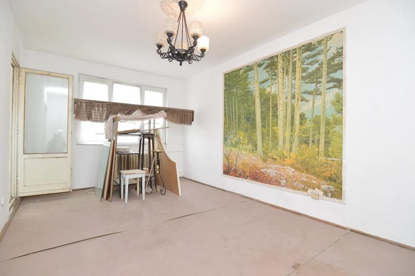 Apartament cu 3 camere decomandat în Theodor Pallady