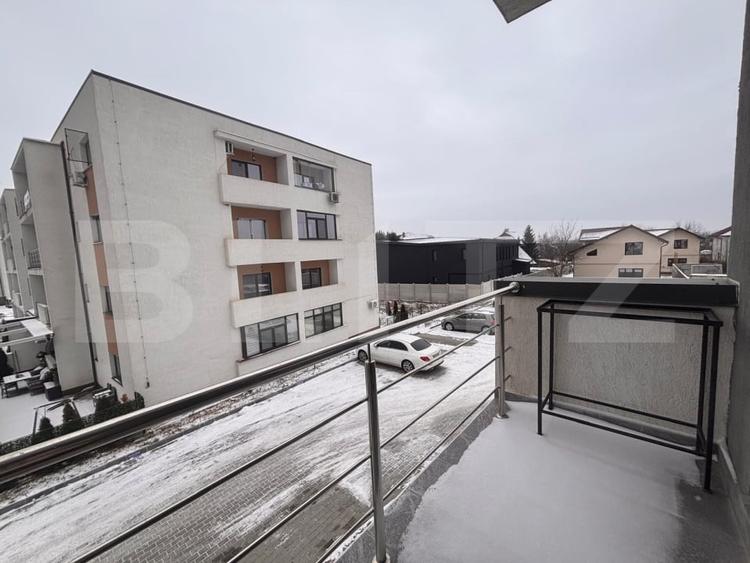 Apartament cu 3 camere decomandat în Viforâta