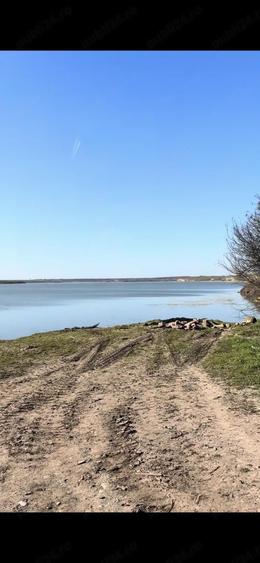 Casa la 200 m de lac, acces balta Mostistea pentru pescuit!Judet Calarasi - 2
