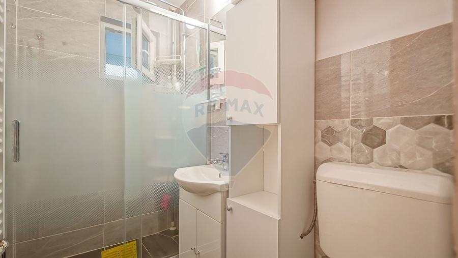 Apartament cu 2 camere semidecomandat, mobilat în Noua
