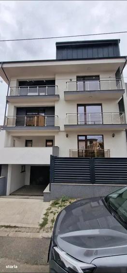 Apartament cu 3 camere decomandat în Dorobanți
