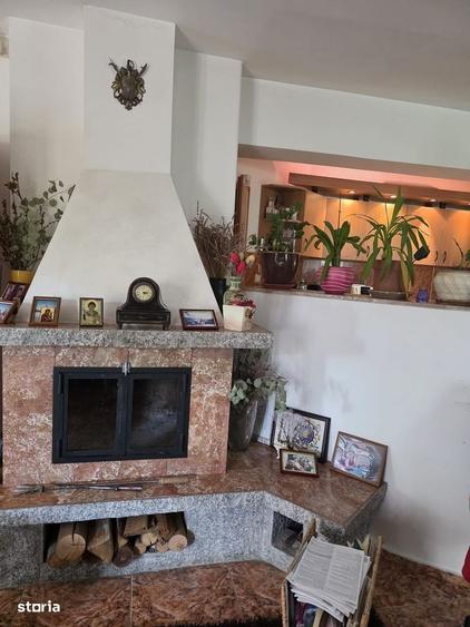 Casă cu 4 camere în Chișoda
