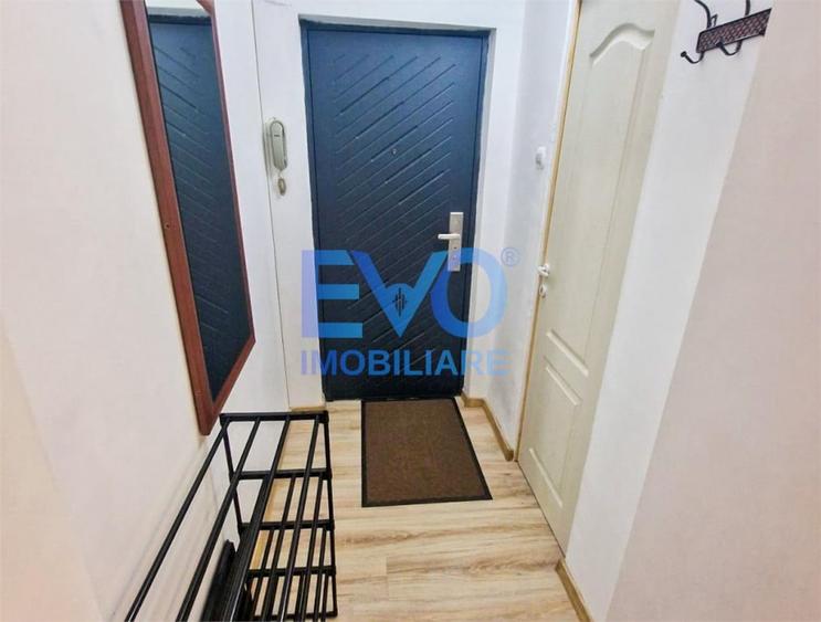 Apartament cu 2 camere nedecomandat în Tătărași