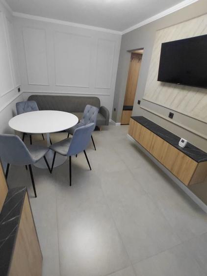 Apartament cu 2 camere semidecomandat în Cloșca