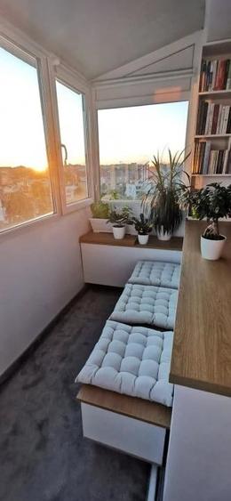 Apartament cu 2 camere decomandat în Vest