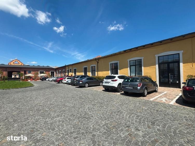 Spațiu comercial, de 80 mp, în Semicentral